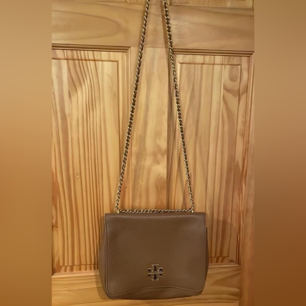 Large brown Tory Burch shoulder bag